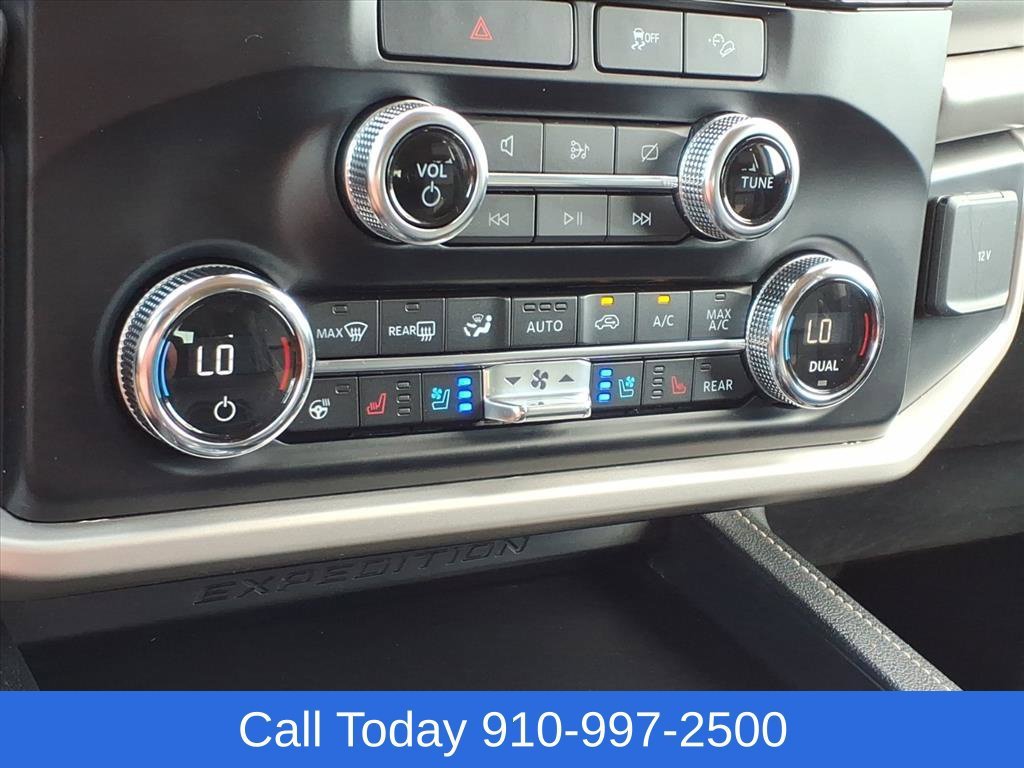 Used 2022 Red Ford XLT image 15