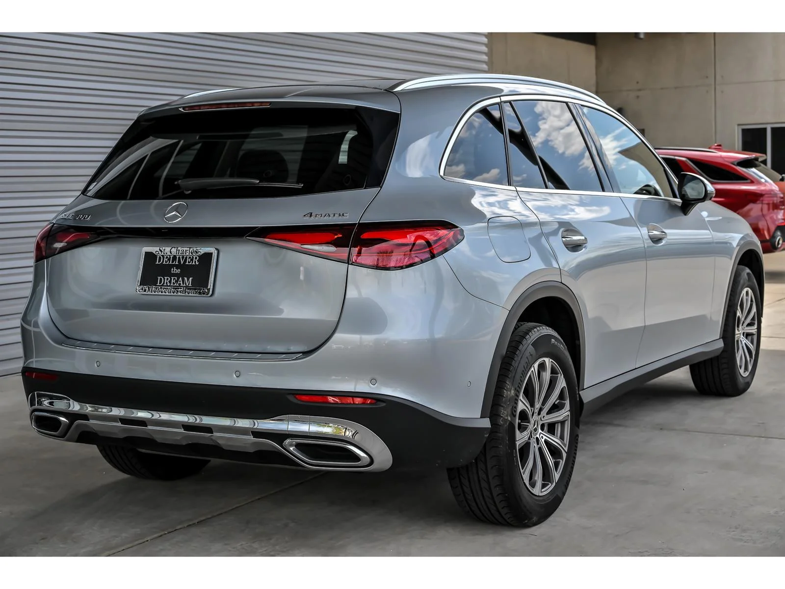 Used 2023 Silver Mercedes-Benz GLC 300 4MATIC® image 8