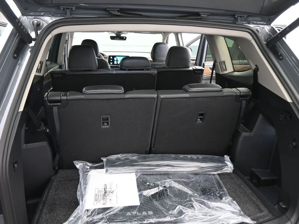 New 2026  Volkswagen 2.0T SE w/Technology image 40