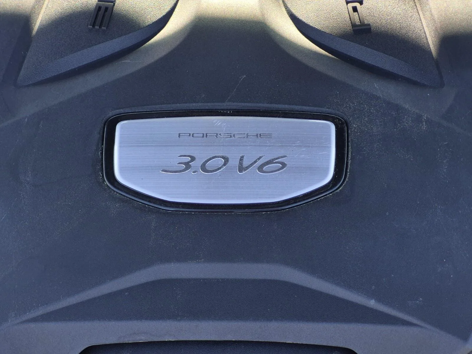 Used 2020 Biscay Blue Metallic Porsche Base image 12