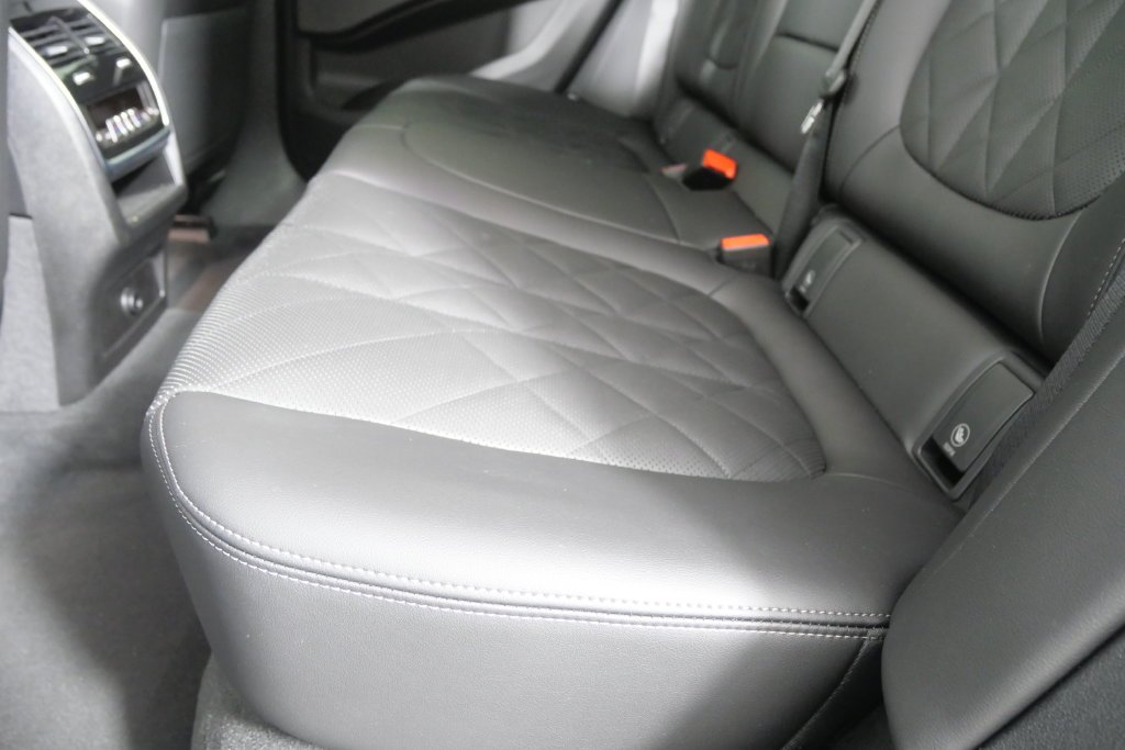 Certified Used 2026 Gray Metallic BMW M60i image 16