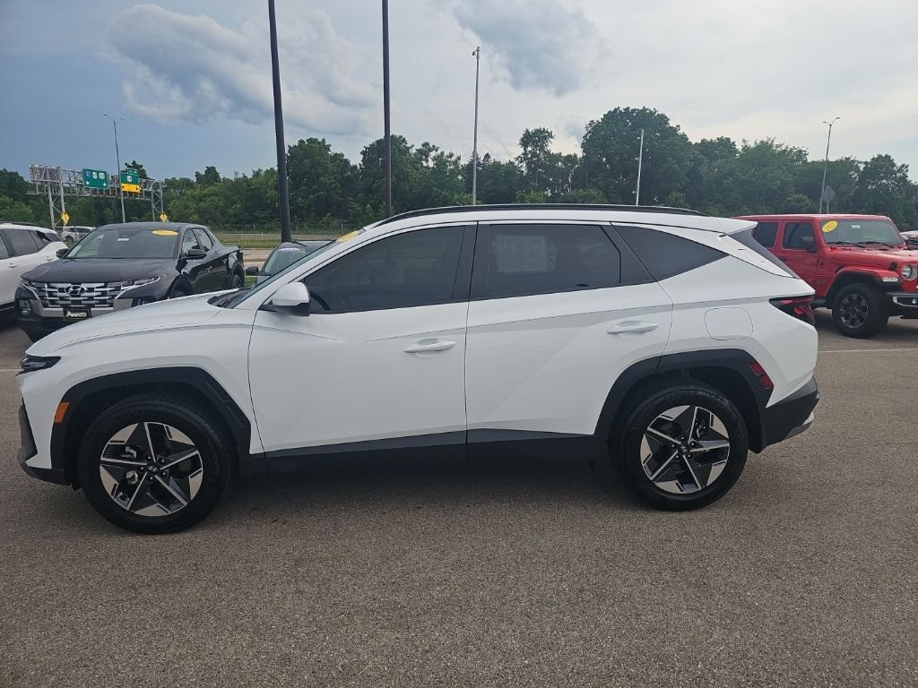 2025 Hyundai Tucson SEL - Photo 2