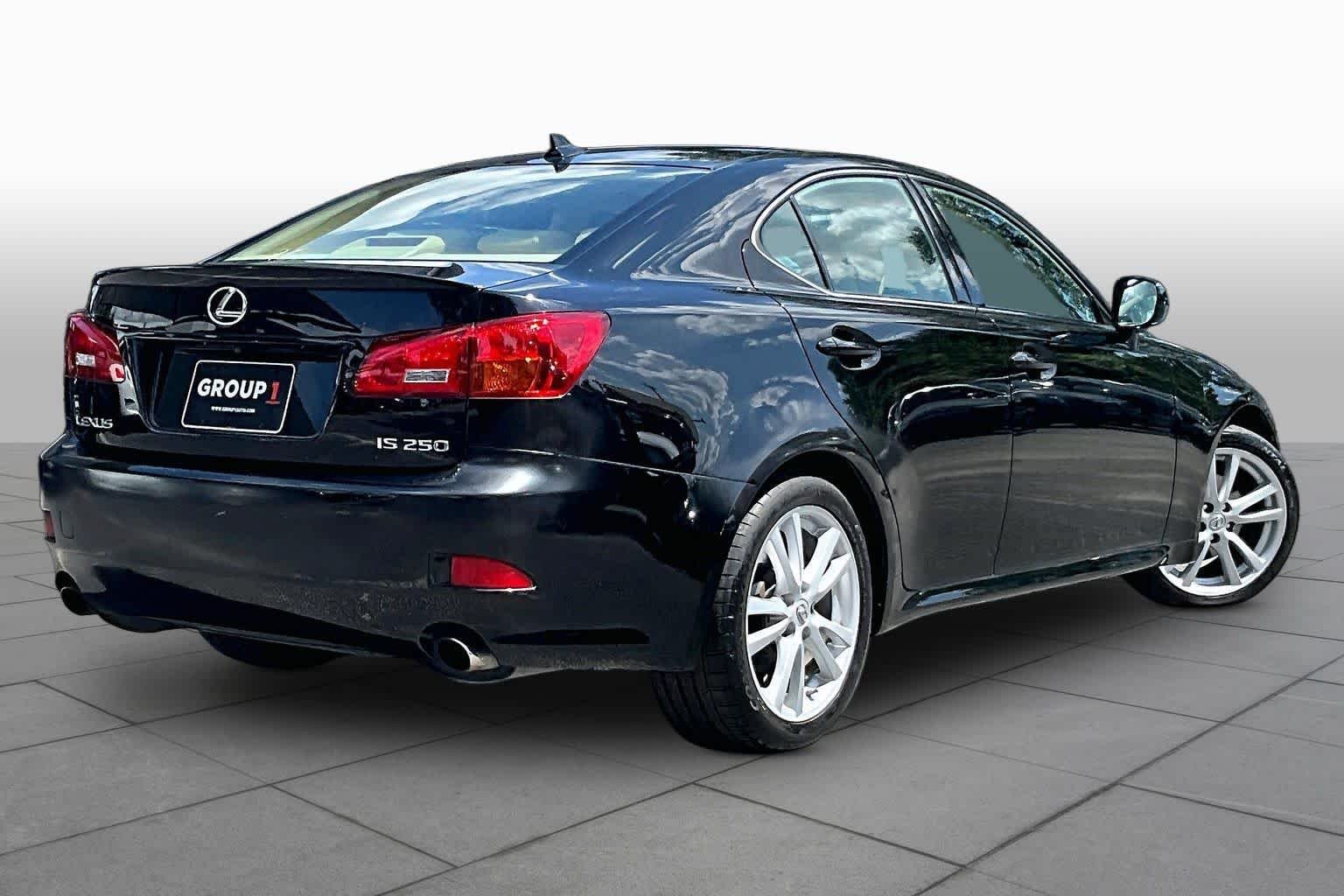 Used 2007 Obsidian Lexus  image 12