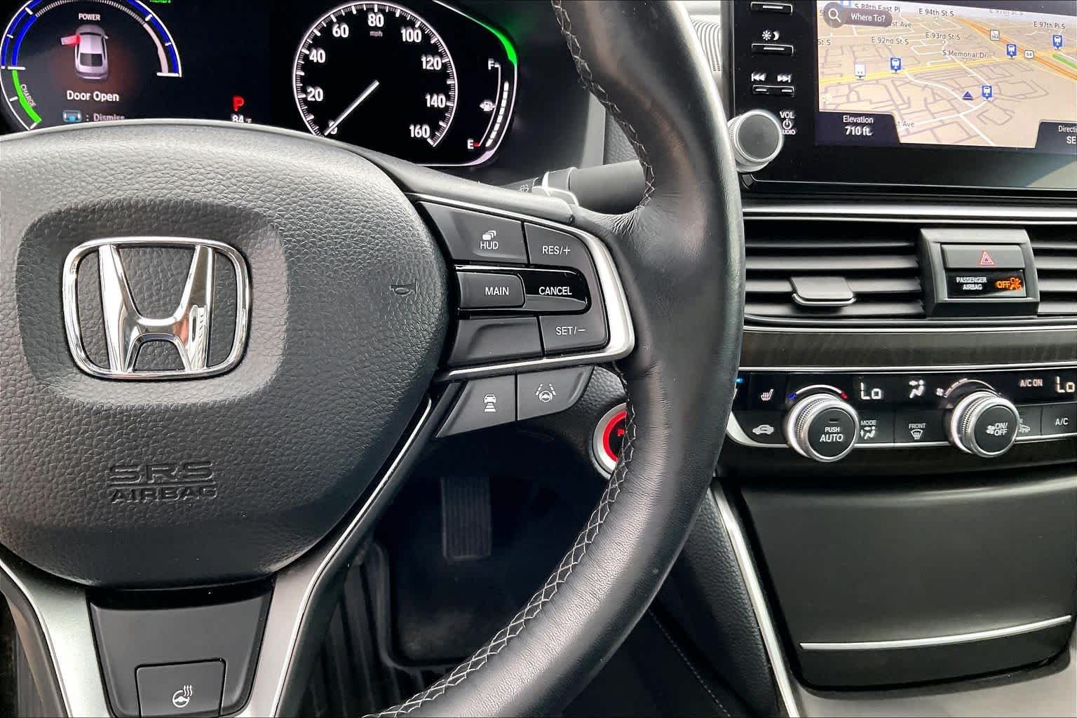 Used 2020 Crystal Black Pearl Honda Touring image 24