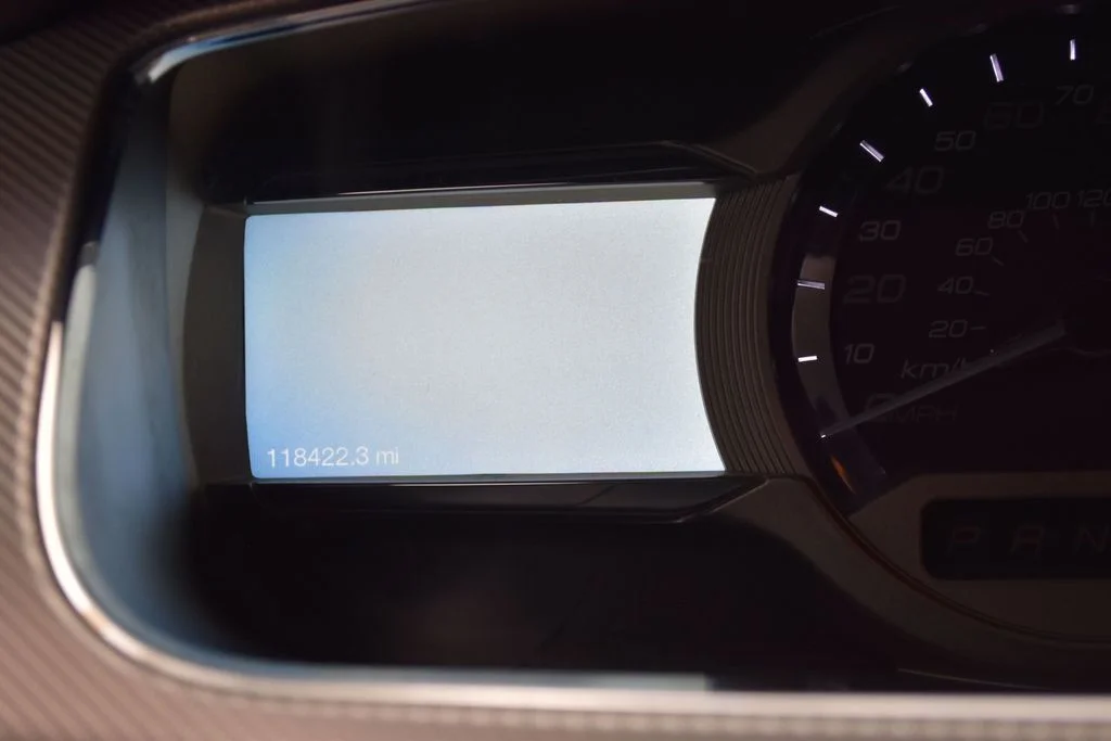 Used 2018 Gray Ford SHO image 9