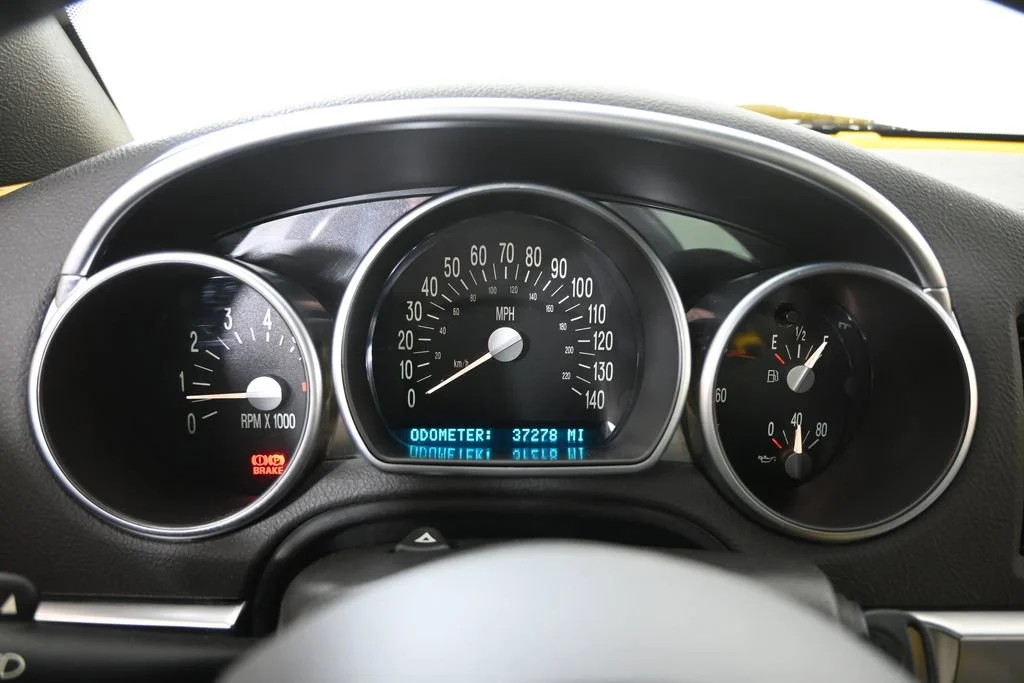 2005 Chevrolet SSR LS - Photo 22