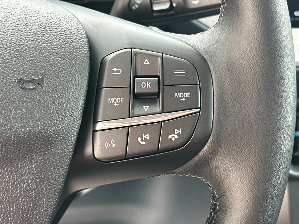 New 2026 Space White Metallic Ford XLT image 20