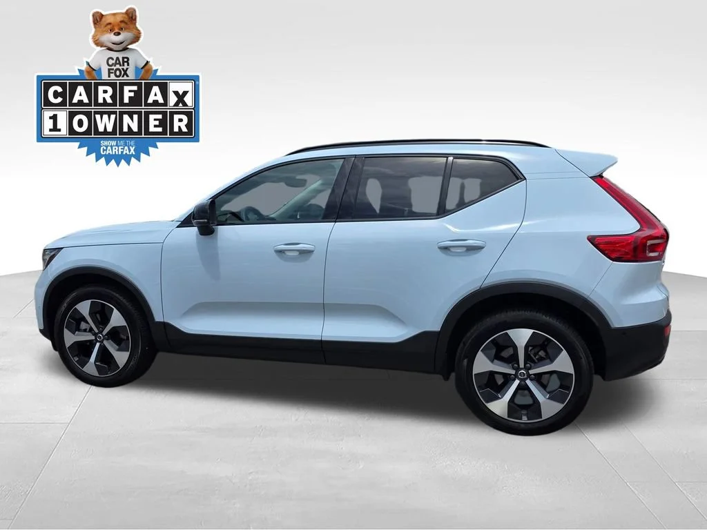 Used 2026  Volvo Plus image 4