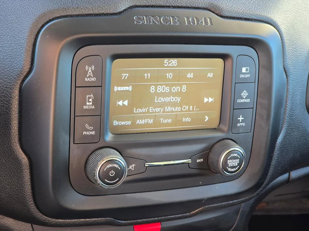 Used 2017 Black Jeep Latitude image 4