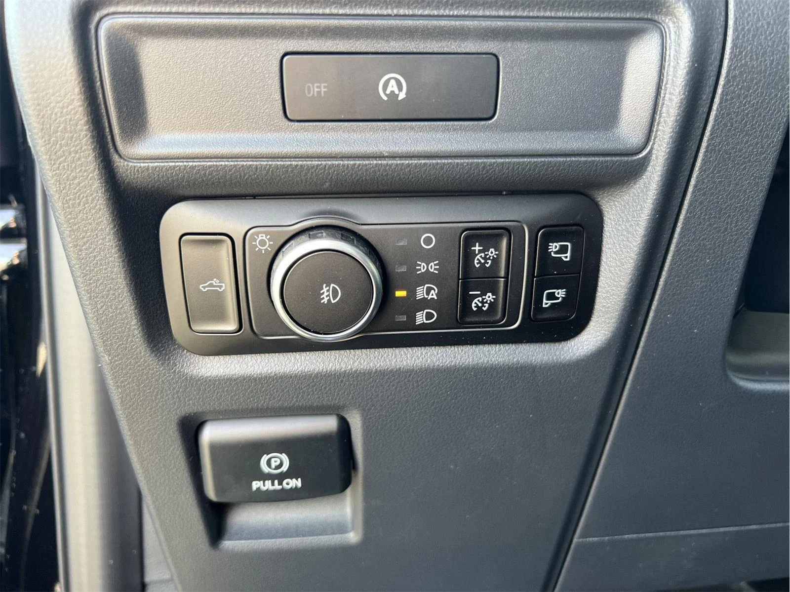 Used 2025 Agate Black Ford XLT image 20