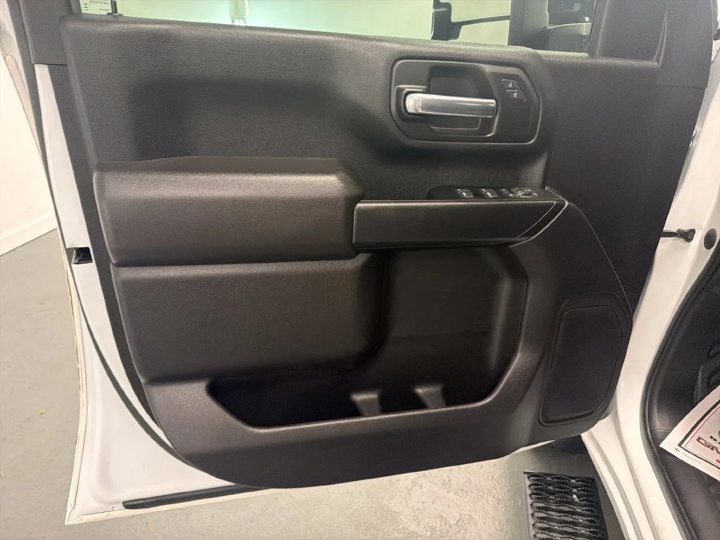 Used 2024 Summit White Chevrolet WT image 12
