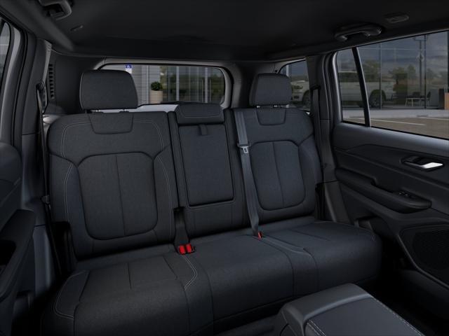 New 2026 Diamond Black Crystal Pearl-Coat Exterior Paint Jeep Laredo image 15