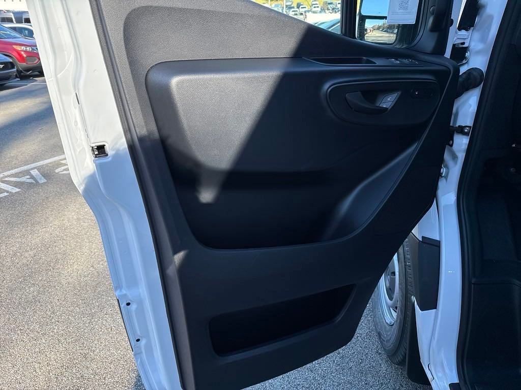 Used 2025 White Mercedes-Benz Cargo 144 WB image 10
