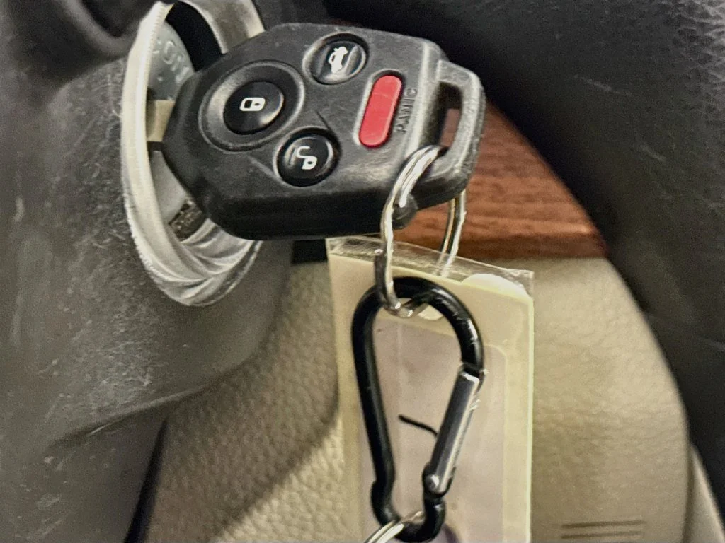 Used 2014 White Subaru 2.5i image 19
