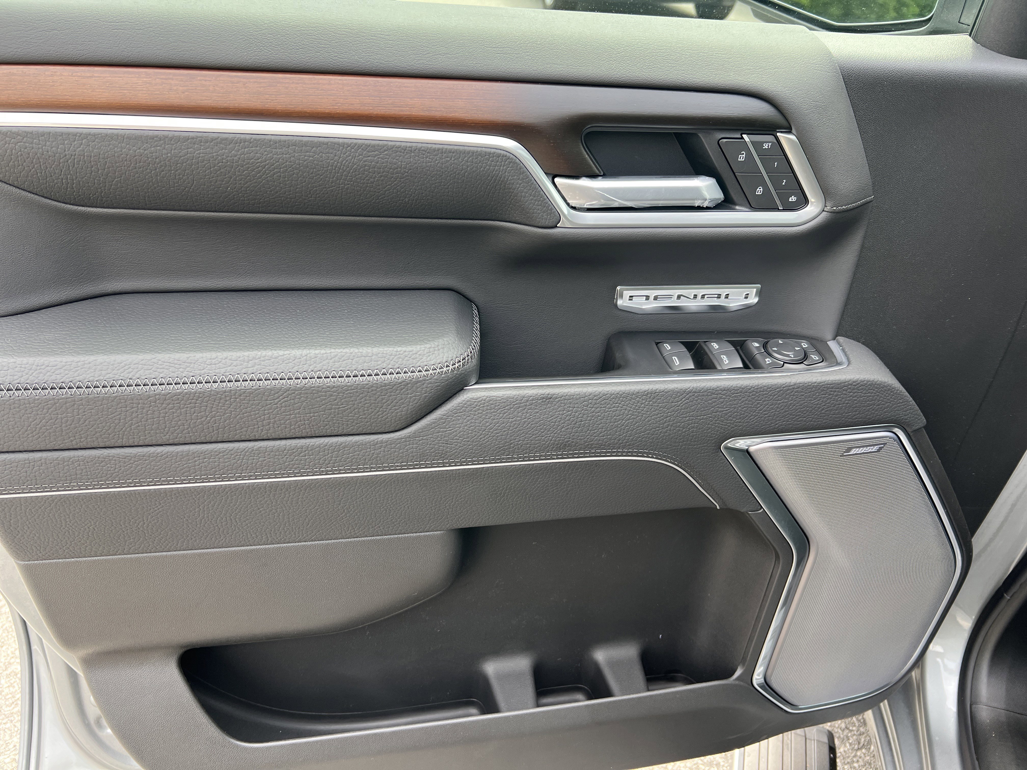 2026 GMC Sierra 1500 Denali - Photo 11