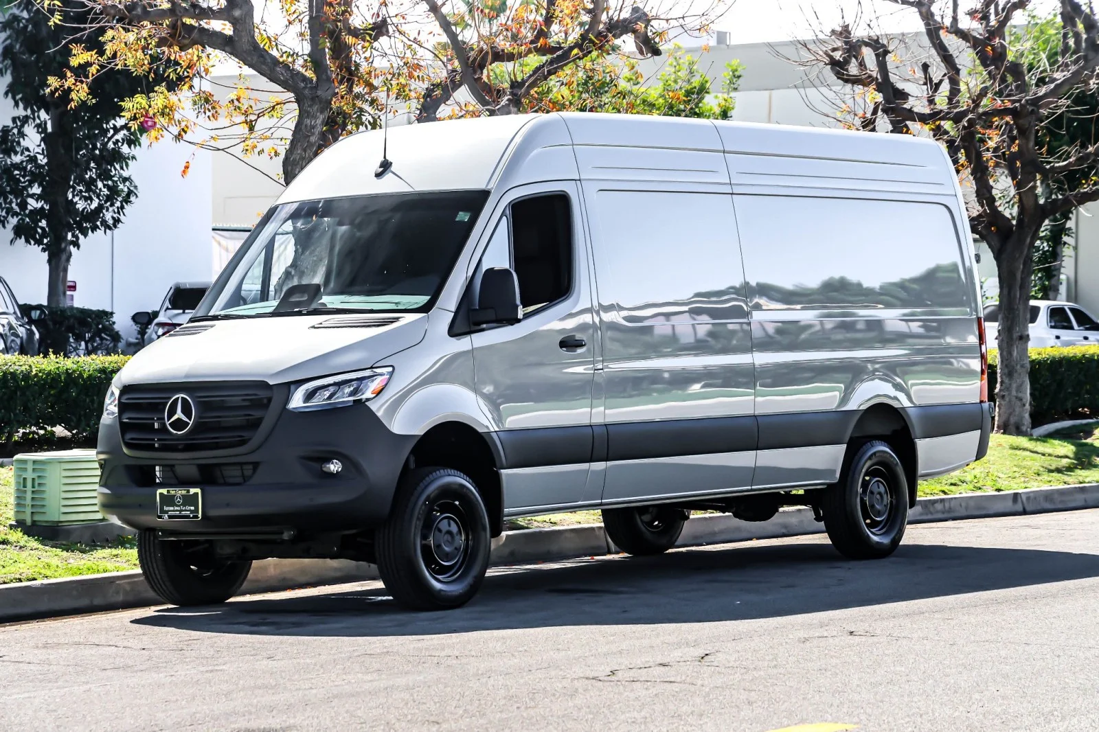 2026 Mercedes-Benz Sprinter 2500 170 WB HO High Roof AWD's photo