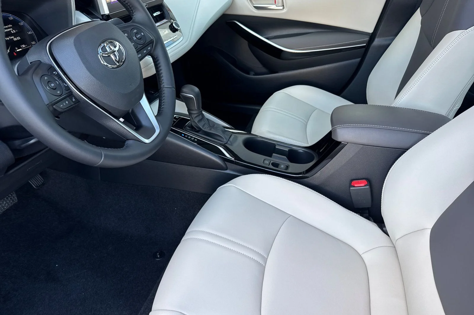 New 2026  Toyota XLE image 8