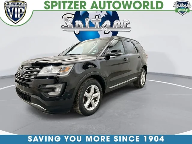 Used 2017 Black Ford XLT image 6