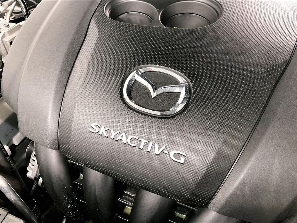 Used 2022 Machine Gray Metallic Mazda Preferred image 34