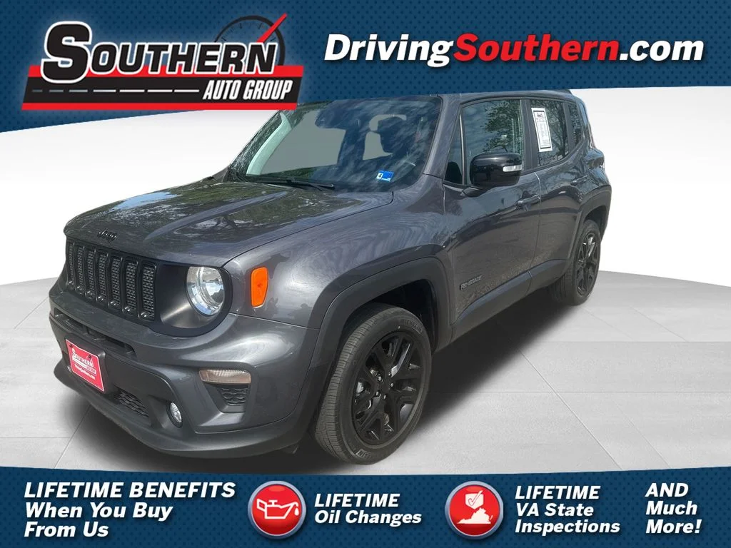 Used 2023 Gray Jeep Altitude image 1