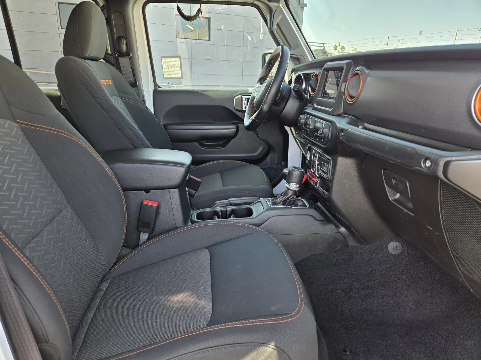 2021 Jeep Gladiator Mojave - Photo 34