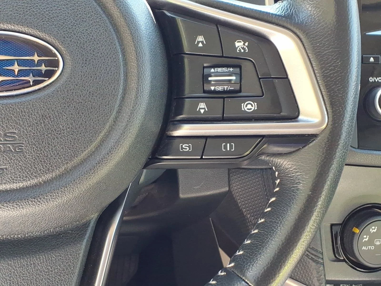 Used 2022 Crimson Red Pearl Subaru Premium image 19