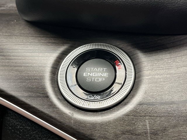 Used 2023 Silver Zynith Jeep 4X4 image 27
