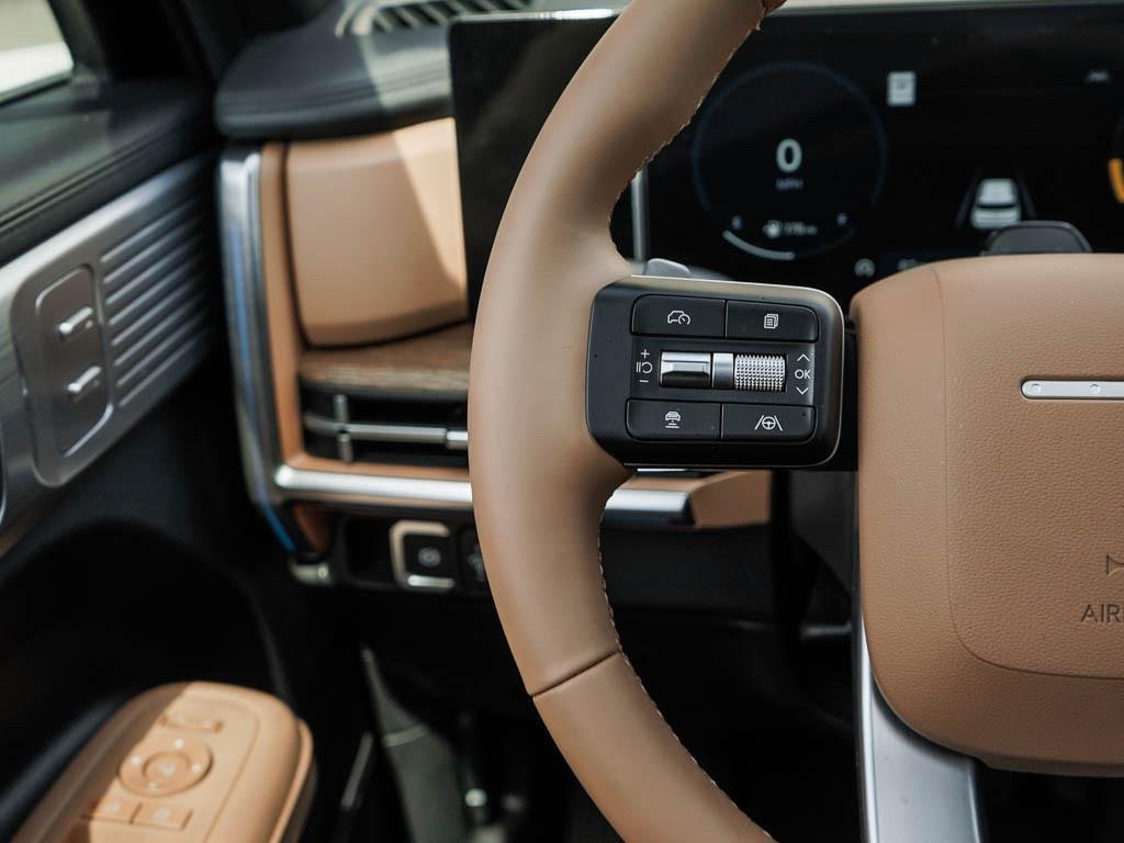 New 2026 Phantom Black Hyundai Limited 7P AWD image 49