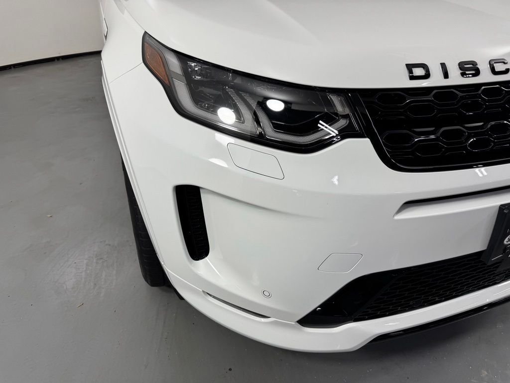 Used 2022 Fuji White Land Rover S R-Dynamic image 3