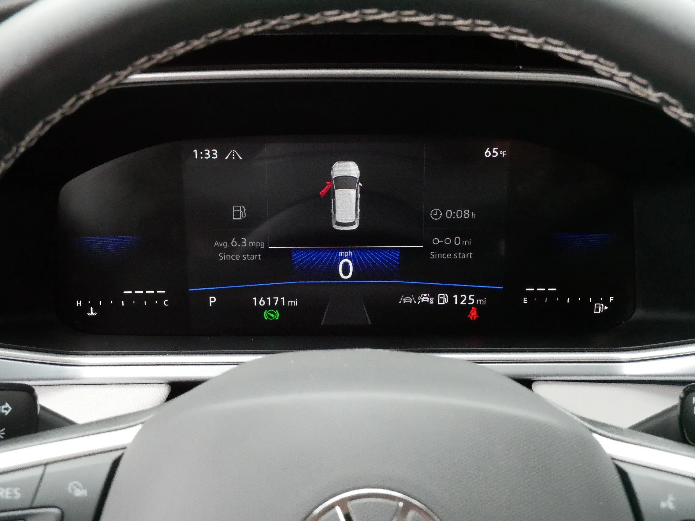 Certified Used 2025 Pure White Volkswagen SE image 21