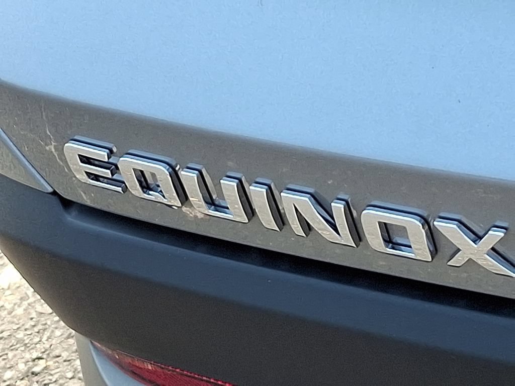 New 2027 Sterling Gray Metallic Chevrolet LT image 11