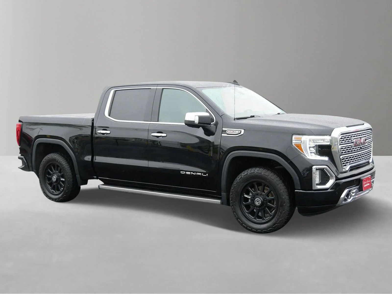 Used 2021 GMC Sierra 1500 Denali with VIN 1GTU9FEL0MZ159549 for sale in White Bear Lake, Minnesota