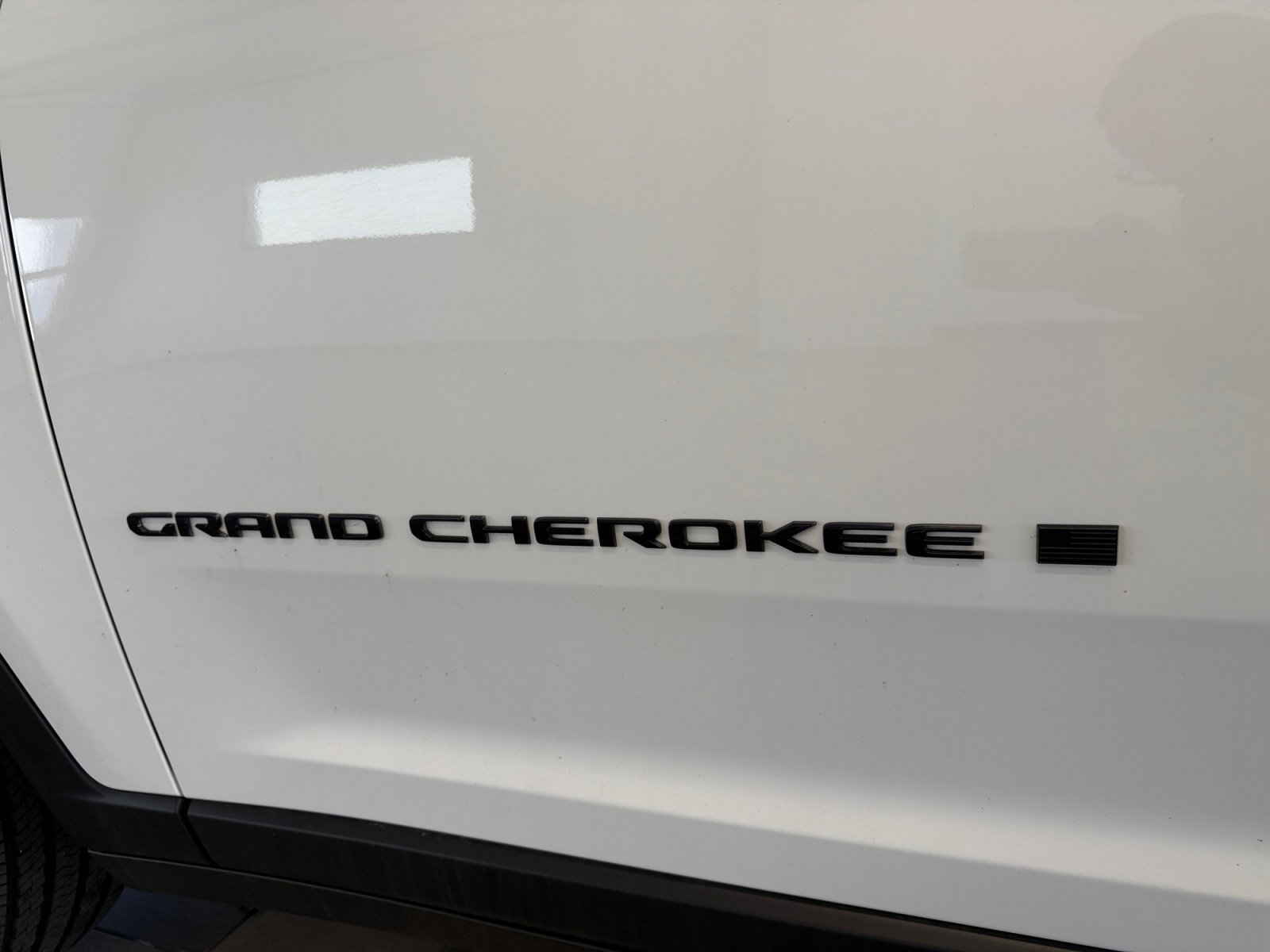 Certified Used 2023 Bright White Clearcoat Jeep Altitude image 43