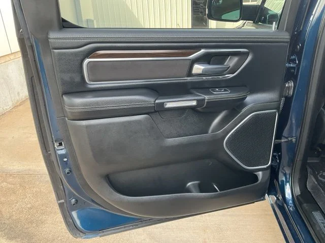Used 2022 Blue Ram Laramie image 27