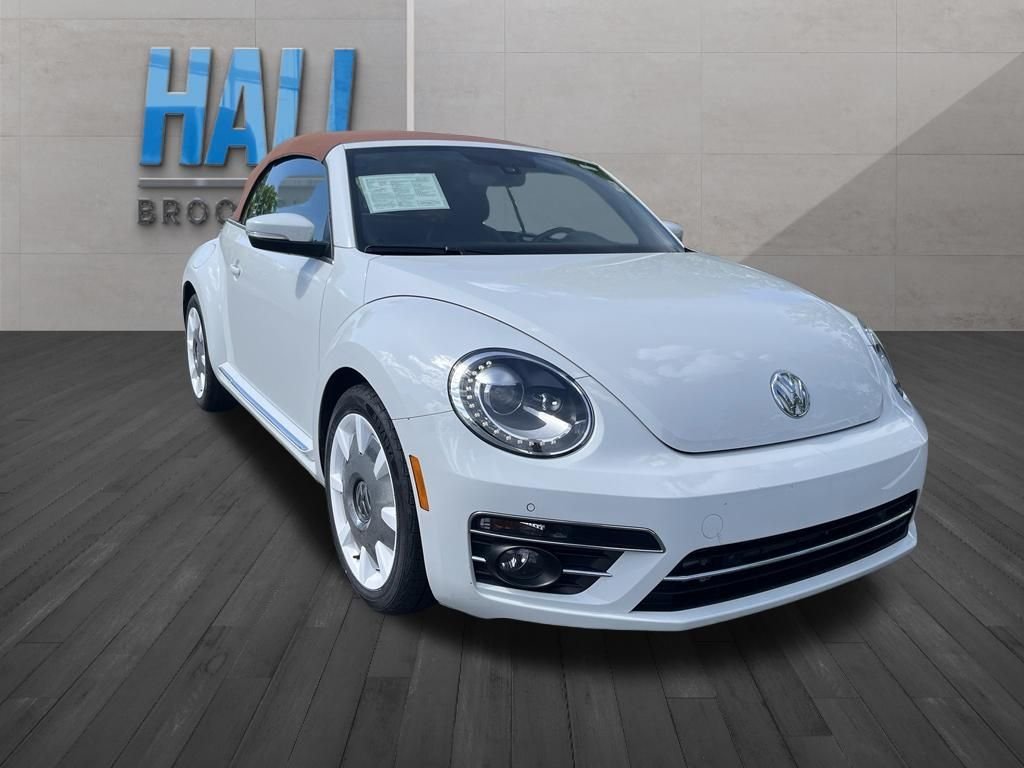Used 2019 White Volkswagen 2.0T Final Edition SEL image 7