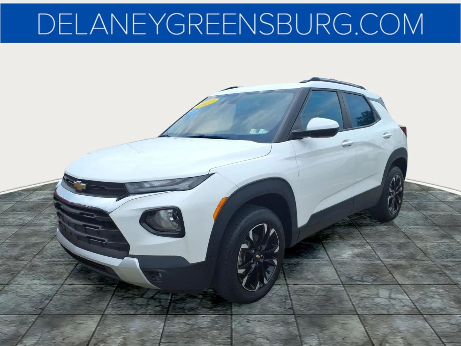 Used 2022 Summit White Gaz Chevrolet LT image 7