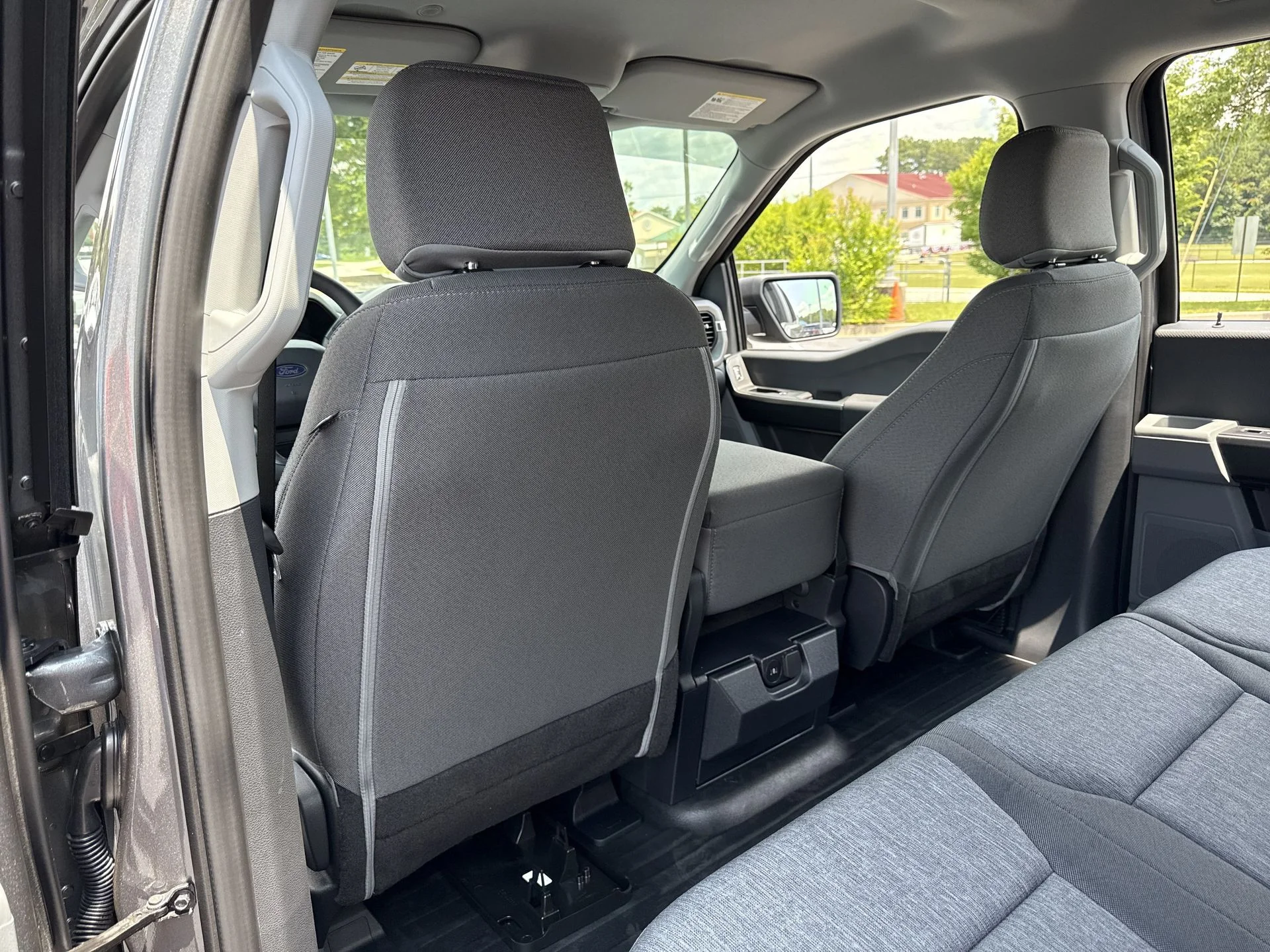 New 2026 Carbonized Gray Metallic Ford XL image 16