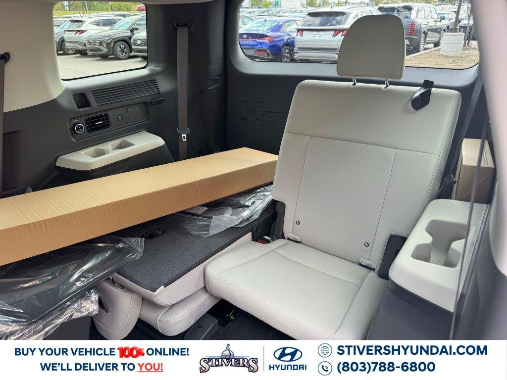 New 2026 Black Hyundai SEL FWD image 23