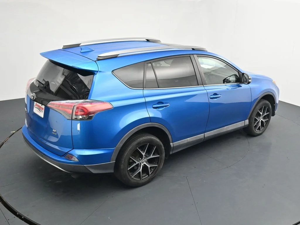 Used 2017 Blue Toyota SE image 15