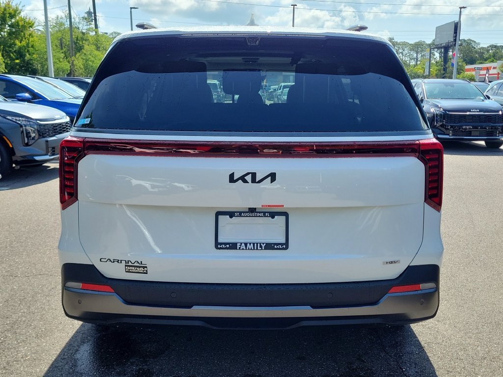New 2026 Snow White Pearl Kia SX Prestige image 5