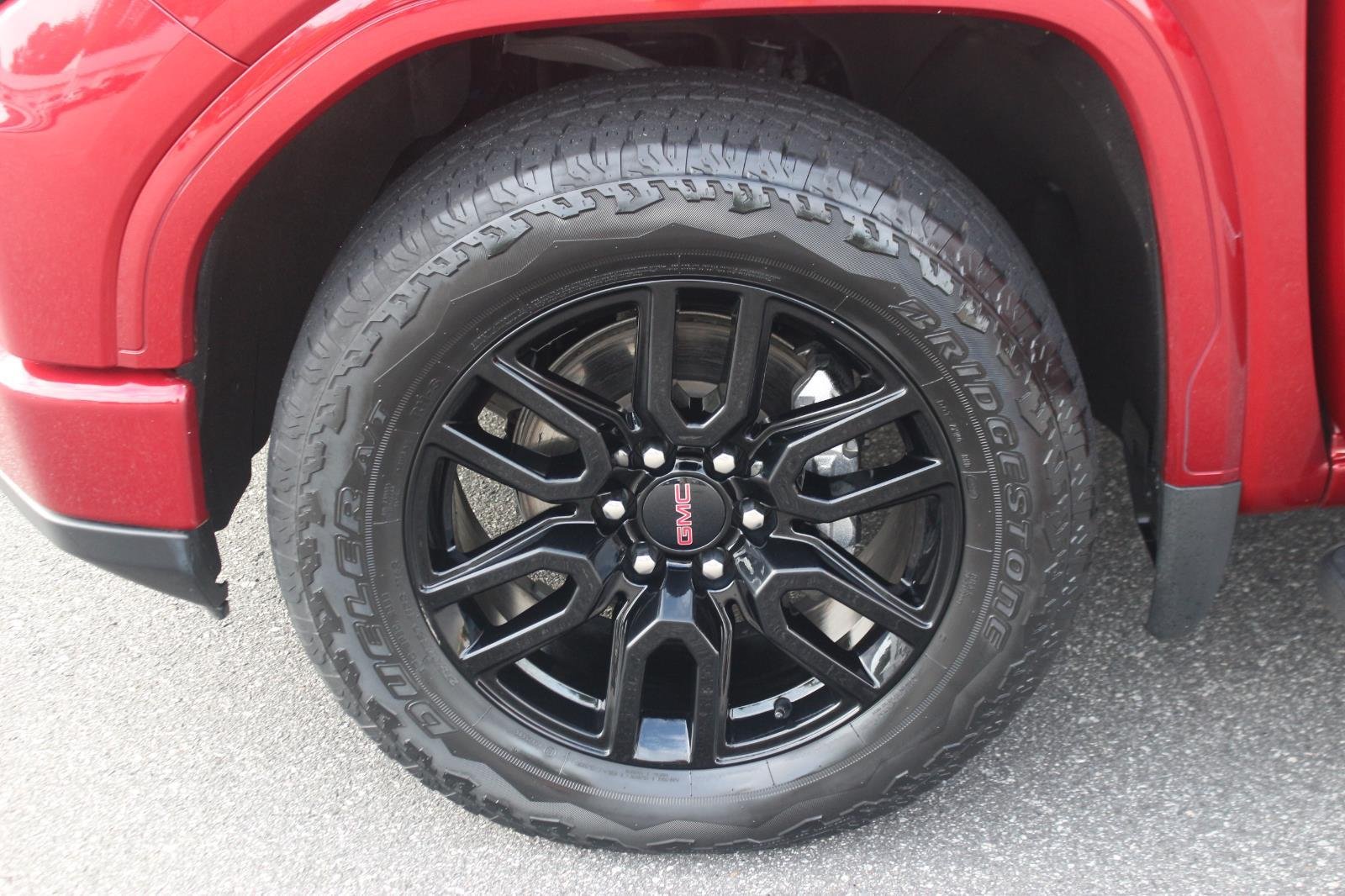 Used 2023 Volcanic Red Tintcoat GMC Elevation image 39