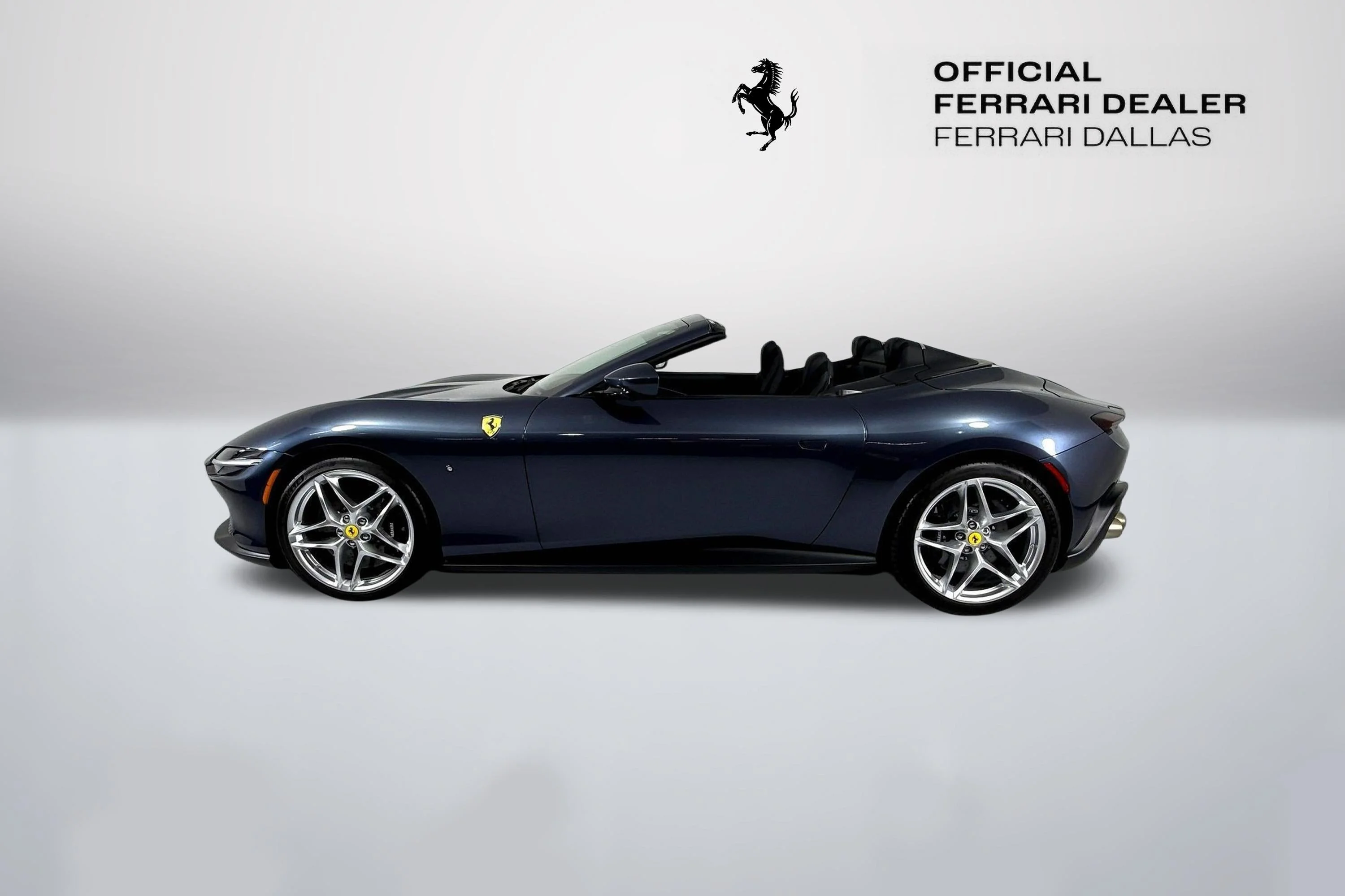 Used 2024 Blu Roma Ferrari Spider image 8