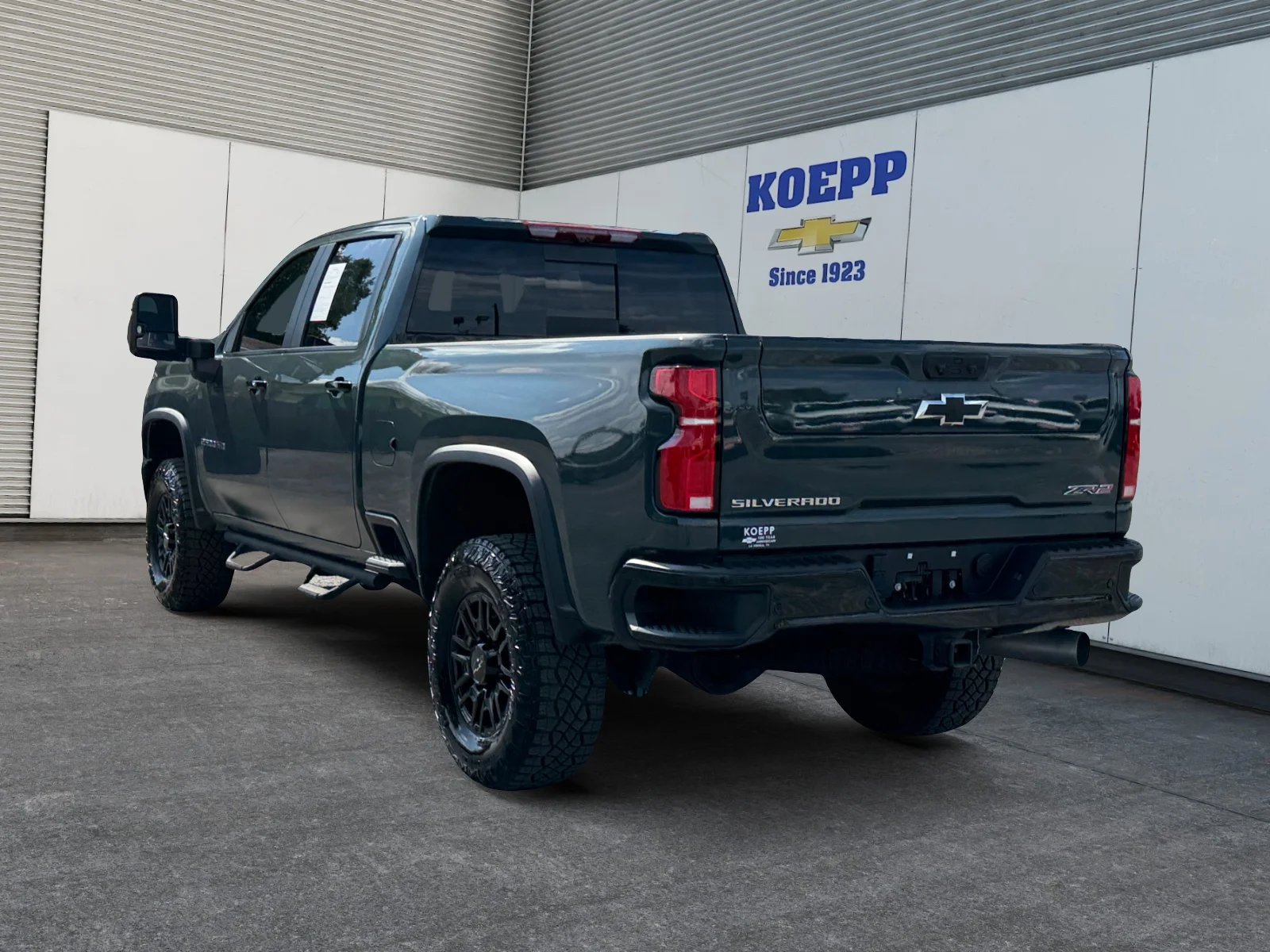 Used 2026 Cypress Gray Chevrolet ZR2 image 3