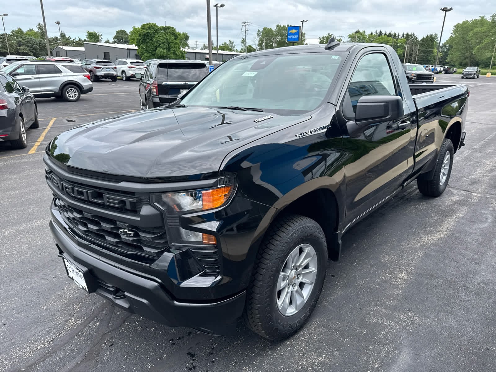 2025 Chevrolet Silverado 1500 Work Truck - Photo 9