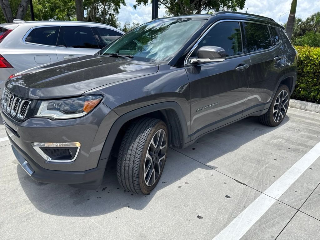 Used 2017 Gray Jeep Limited image 1
