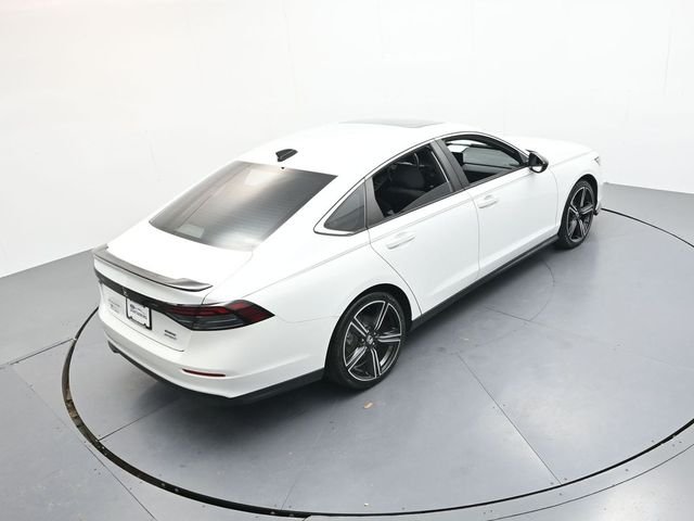 Used 2024 Platinum White Pearl Honda Sport image 40