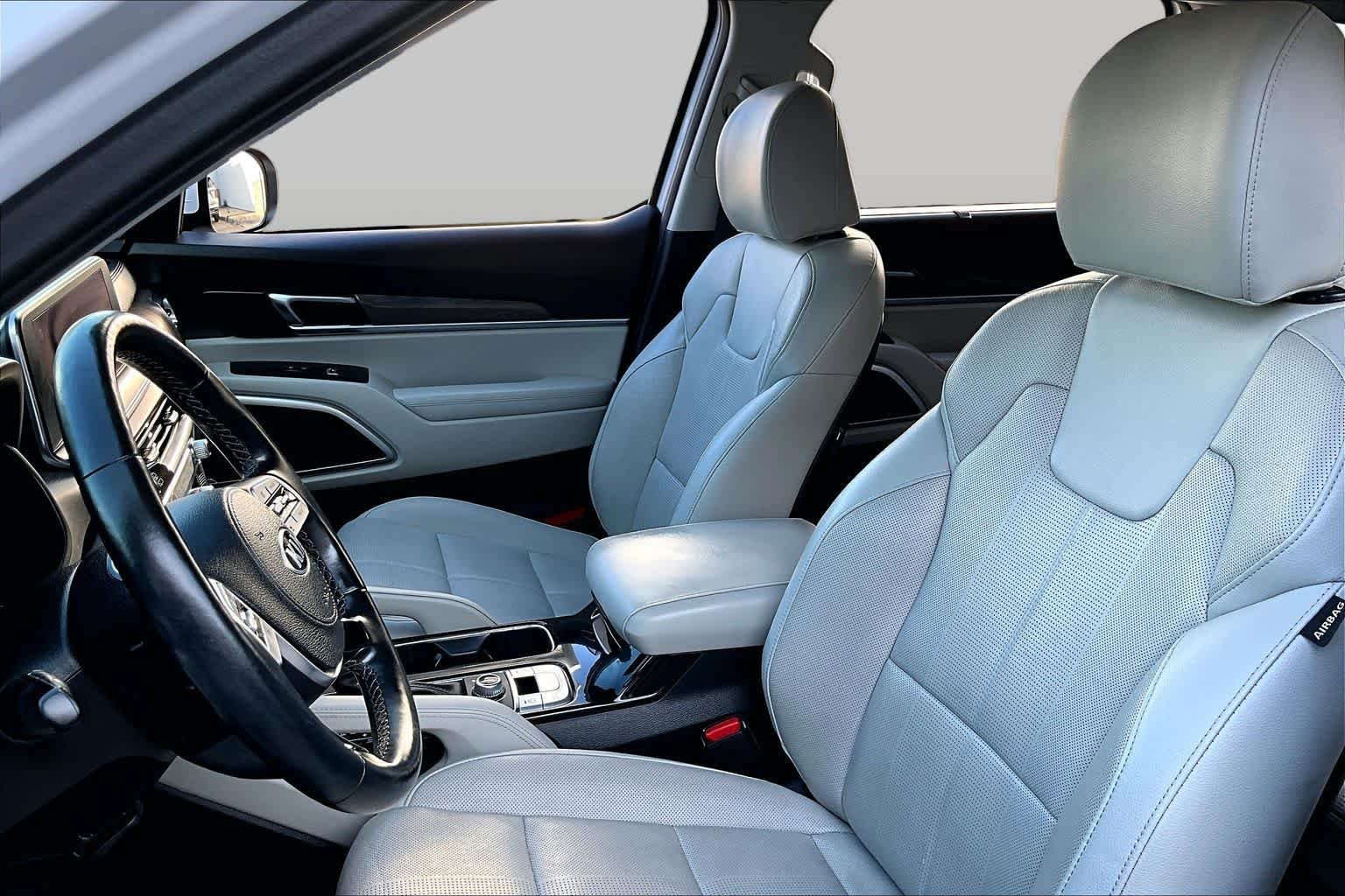 Used 2021 Glacial White Pearl Kia EX image 8