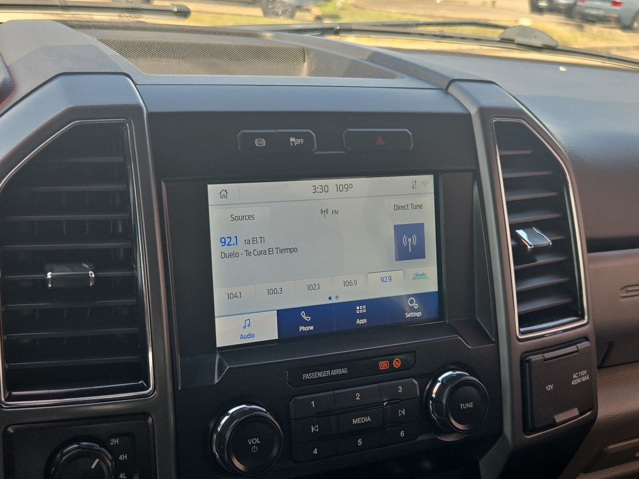 Used 2021 Blue Ford XLT image 19