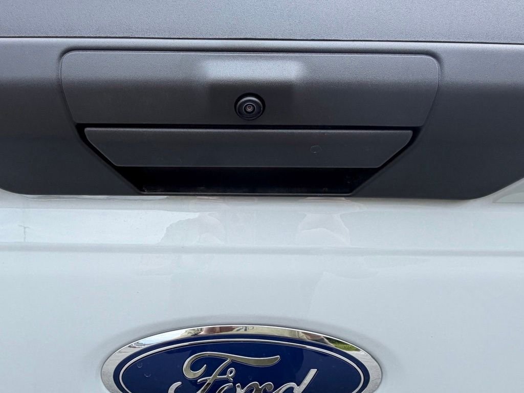 New 2026 Avalanche Ford F-250® XLT image 40