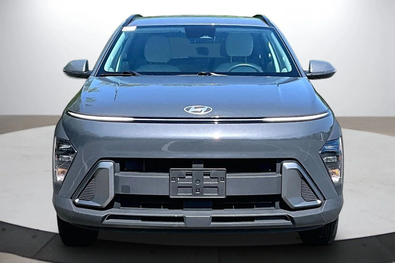 Certified Used 2024 Gray Hyundai SEL image 3
